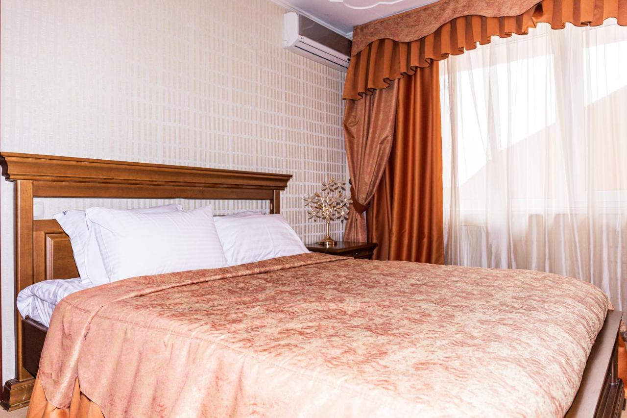 أوزهورود Olymp Hotel المظهر الخارجي الصورة